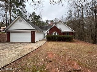 153 Keith Dr, Forsyth, GA 31029