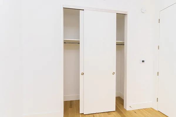 Rented by Acre NY Realty Inc | media 18