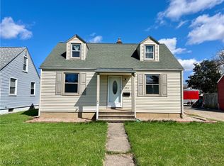 855 Warwick Dr, Sheffield Lake, OH 44054
