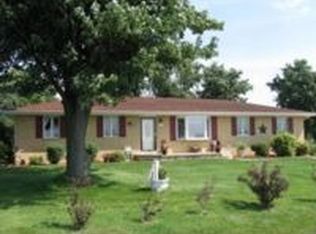 8419 W Smithville Rd, Peoria, IL 61607