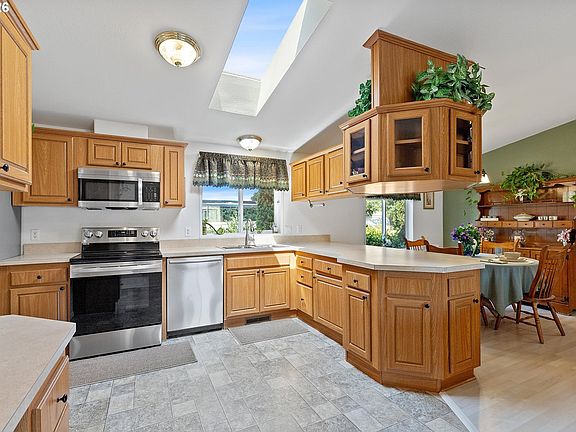 5th image of 1503 N Hayden Island Dr Unit 17