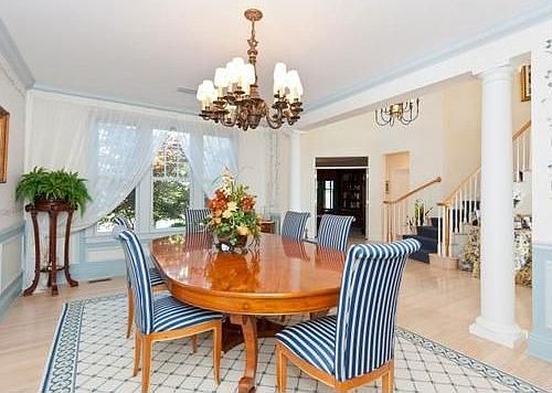 3rd image of 34 Pembroke Dr
