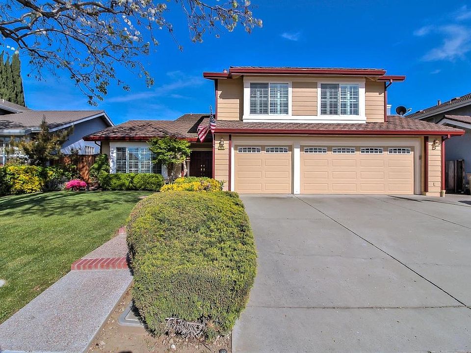 1st image of 838 Salt Lake Dr