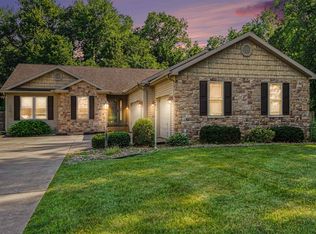 20982 Arcadia Dr, Bristol, IN 46507