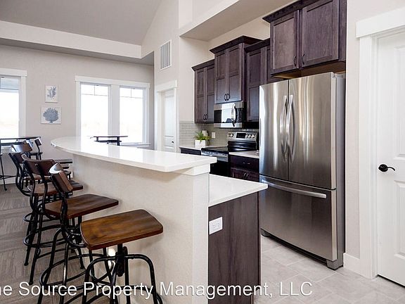 5th image of 2154 Montauk Ln Unit 3