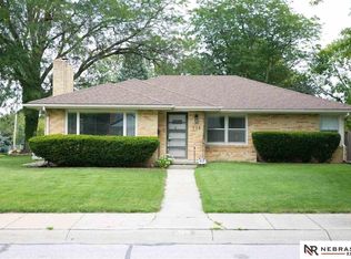 715 N 72nd Ave, Omaha, NE 68114
