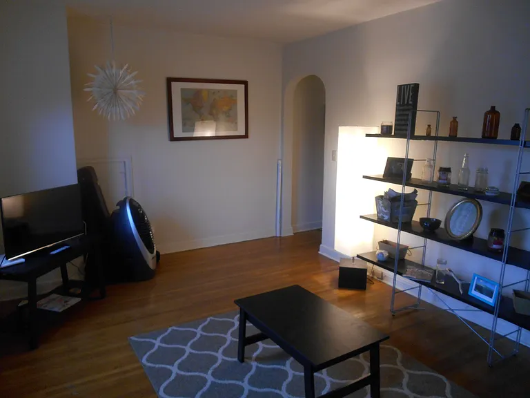 586 Holly Ave — Photo 10