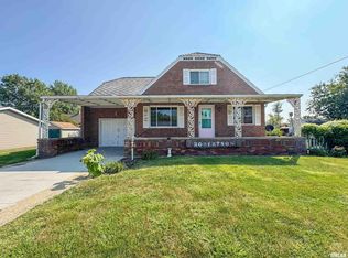 50 N Saint James St, Ipava, IL 61441