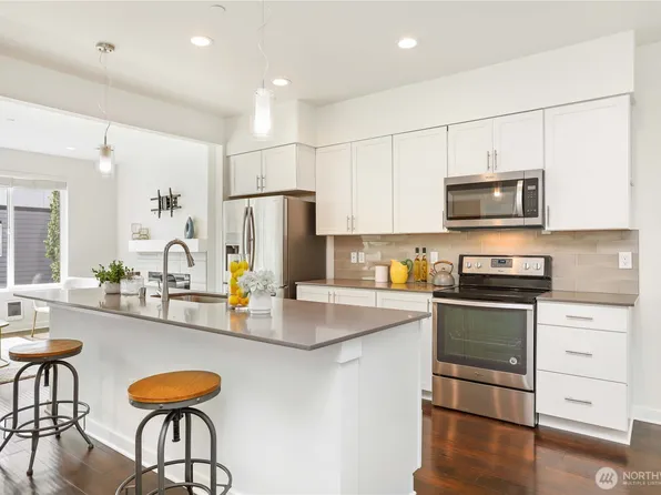 14913 48th Avenue W #C-4, Edmonds, WA 98026