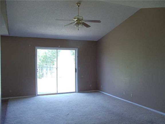 4th image of 2210 S 17th St