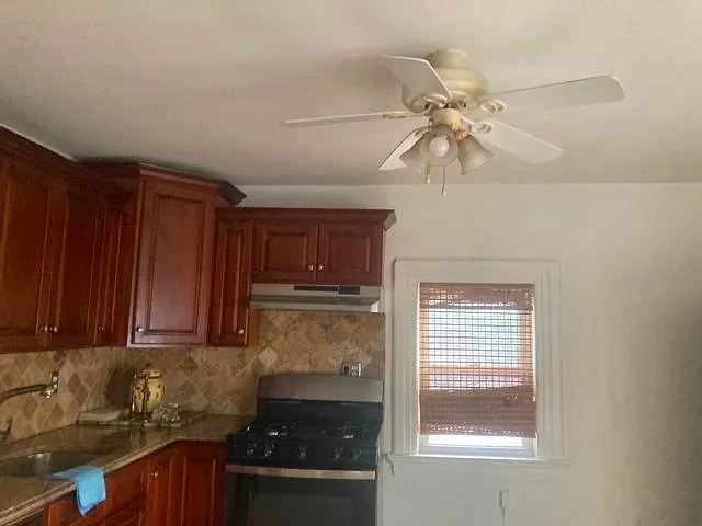 2 bed, 1.0 bath, $2,550 — Photo 3