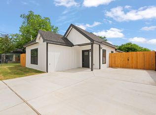 776 Barber Ave, Cleburne, TX 76031