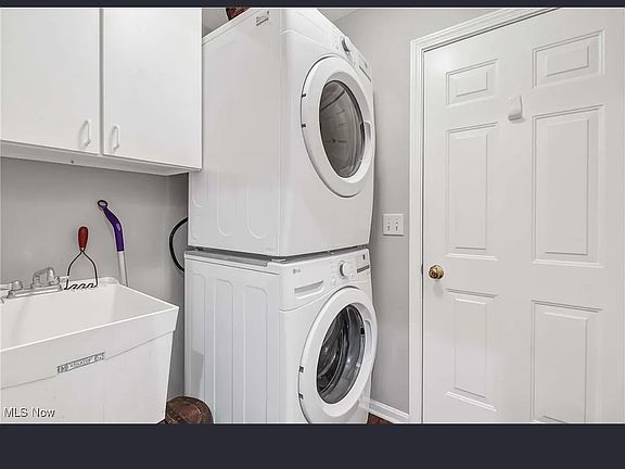 3rd image of 2578 Wyndgate Ct #2578