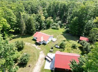 17669 17th Rd, Garden, MI 49835