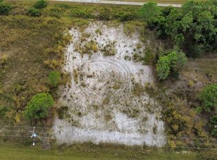 2906 Meadow Rd, Lehigh Acres, FL 33974