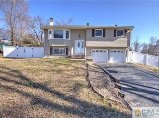 3 Bartman Rd, East Brunswick, NJ 08816