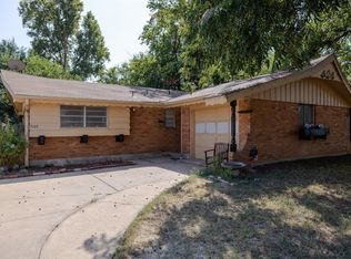 3129 Brooks Dr, Enid, OK 73701