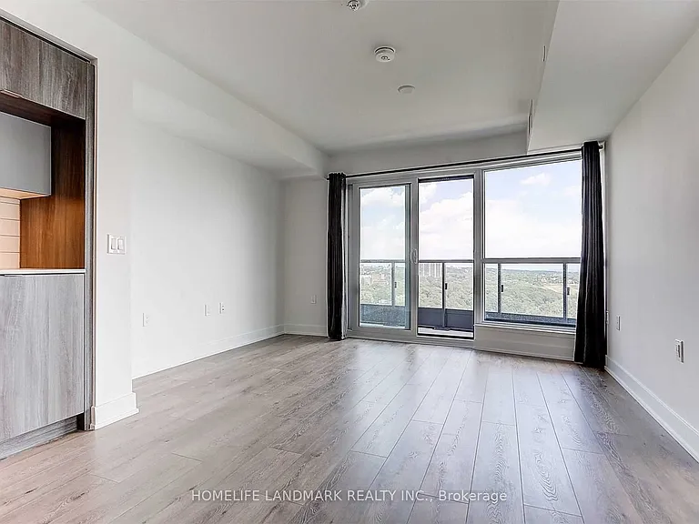 585 Bloor St E #1618 — Photo 10