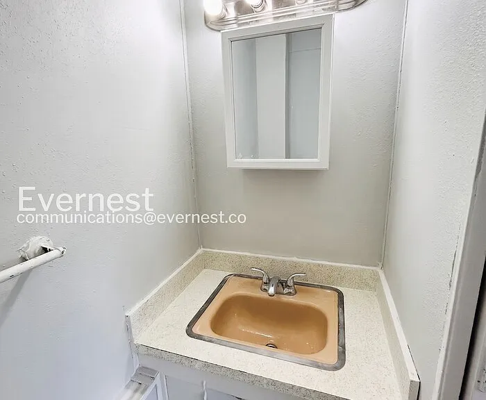 2133 Melody Dr — Photo 8
