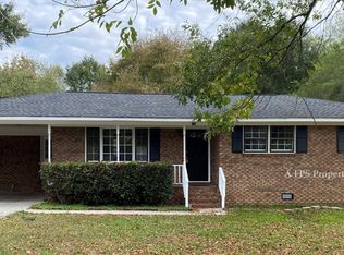 194 Clairmount Dr SE, Calhoun, GA 30701