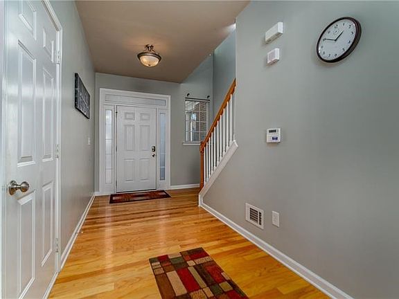 3rd image of 2747 Pierce Brennen Ct