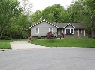 3920 S Stonewall Ave, Independence, MO 64055