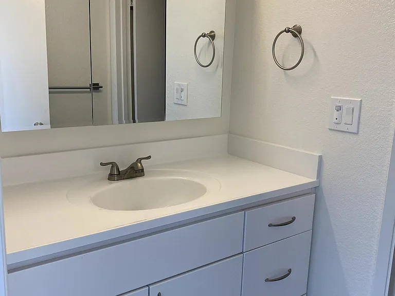 875 La Playa St — Photo 8
