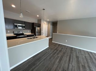 4460 S 26th St APT 1, Milwaukee, WI 53221