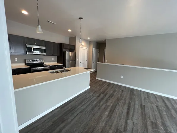 4460 S 26th St, Milwaukee, WI