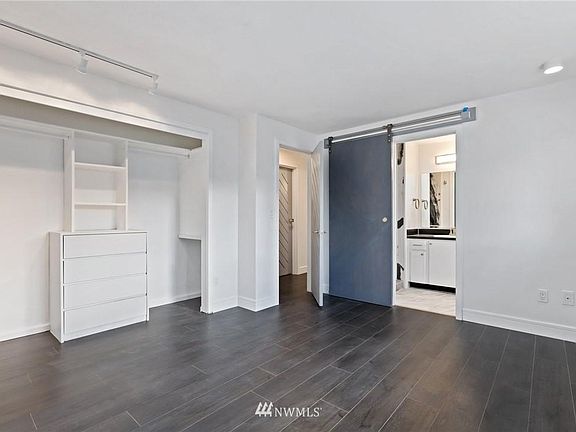 3rd image of 6122 98th St NE