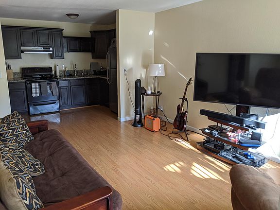 4th image of 745 E Bradley Ave Unit 20