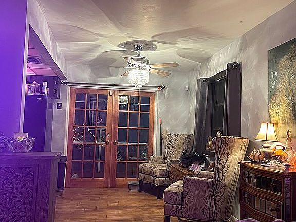 3rd image of 809 Fairhaven Dr