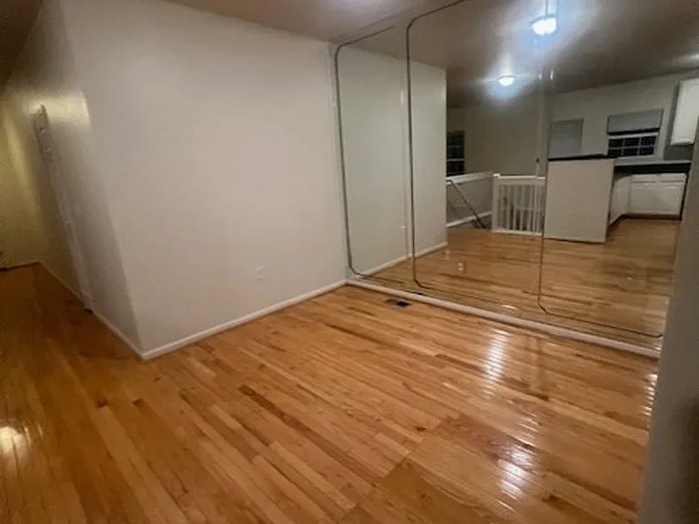 1053 Maiden Ln — Photo 1