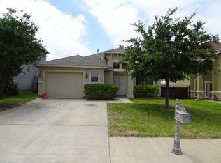 6105 Fray Augusto Ln, Laredo, TX 78043