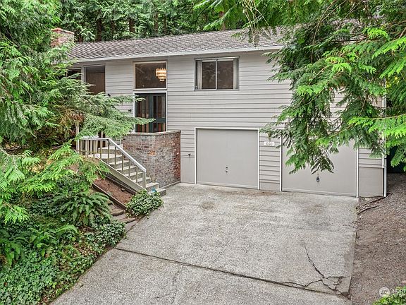 4th image of 860 Greenwood Boulevard SW
