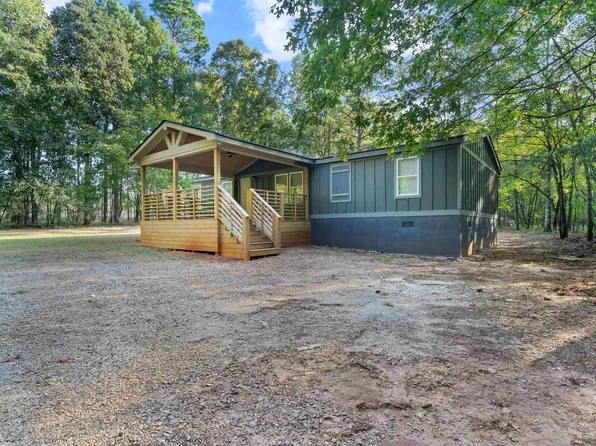 201 Jamesway Dr, Sparta, GA 31087