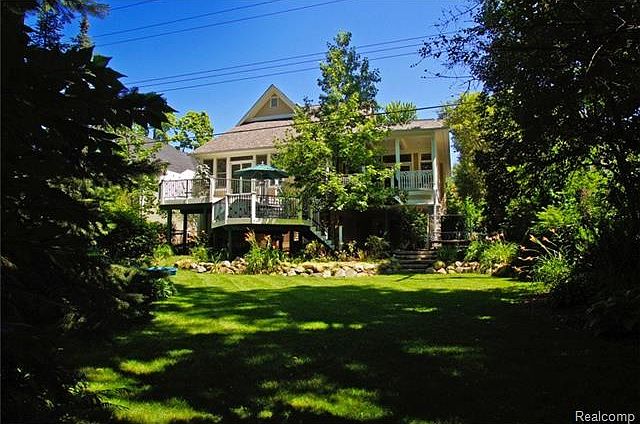 1st image of 1059 Penniman Ave