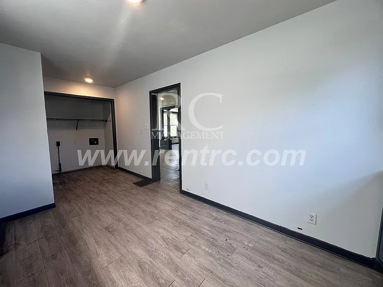 33 Bismark St — Photo 3