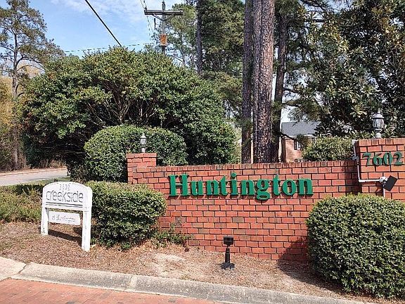 4th image of 7602 Hunt Club Rd APT C102
