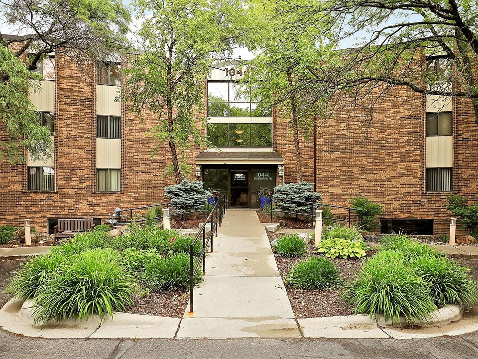 1st image of 10441 Greenbrier Rd APT 222