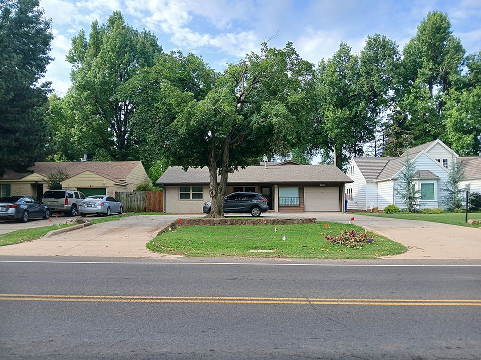 1st image of 928 W Lindsey St