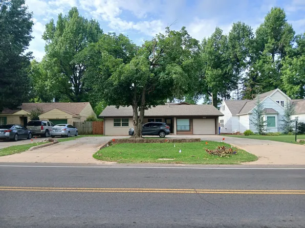 928 W Lindsey St, Norman, OK 73069