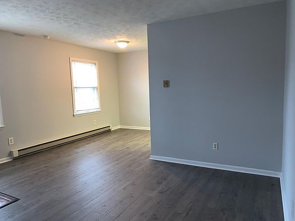 4th image of 177 Donabrook Ct