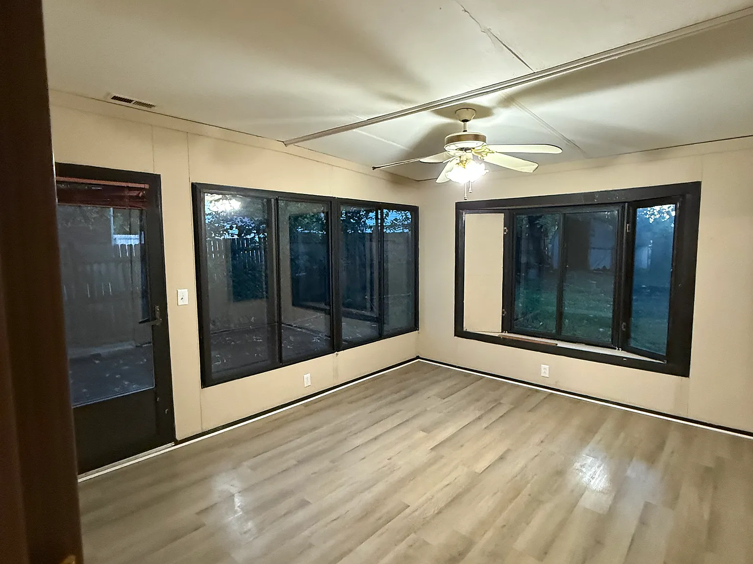 3 bed, 1300 sqft, $1,850 — Photo 3