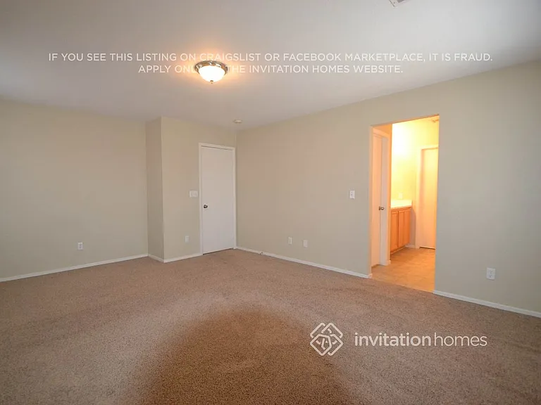 8607 Shady Pines Dr — Photo 6