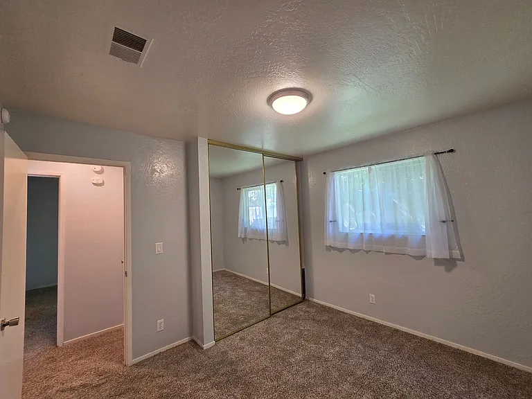 1955 Southwood Dr — Photo 12