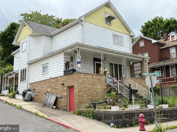 64 W Hampshire St, Piedmont, WV 26750