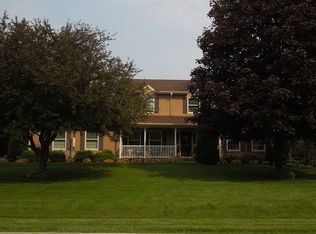 7N300 Falcons Trl, St Charles, IL 60175