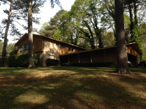 606 N Hills St, Meridian, MS 39305