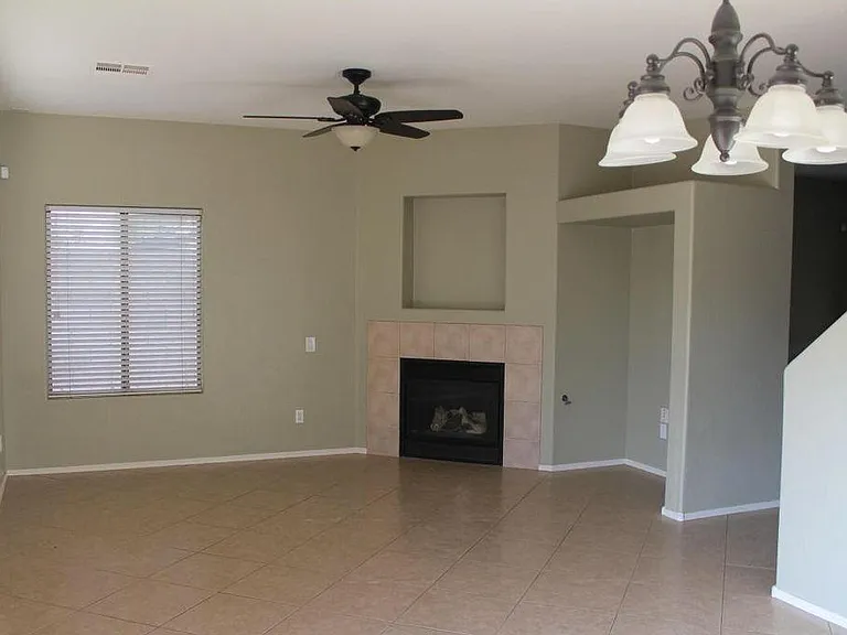 2012 S 85th Ln — Photo 3